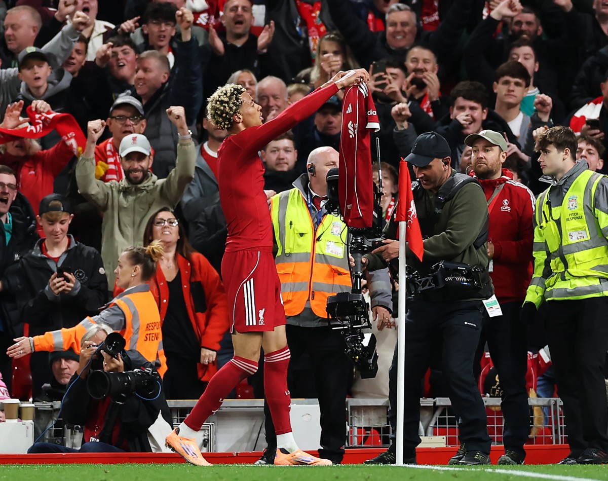 Hugo Ekitike celebrates scoring for Liverpool against Southampton