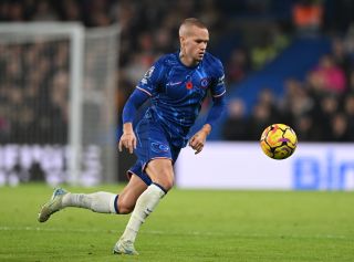 Mykhailo Mudryk in action for Chelsea against Arsenal last season
