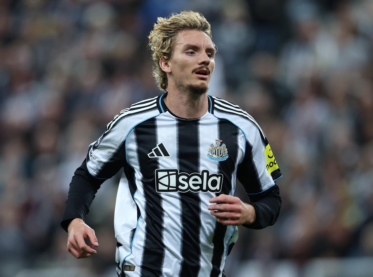 Nick Woltemade in action for Newcastle
