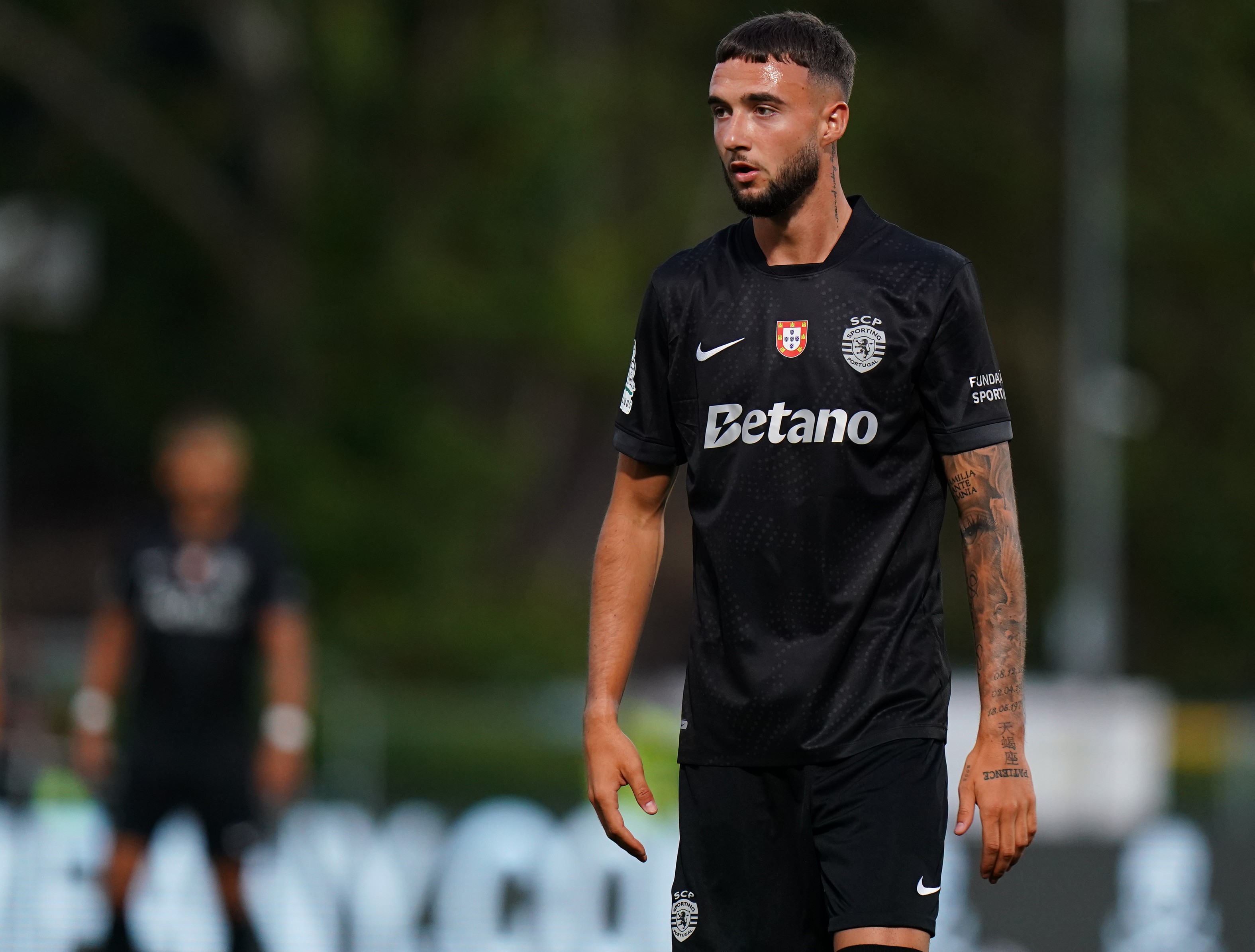 Zeno Debast from Sporting CP during a friendly match before the season