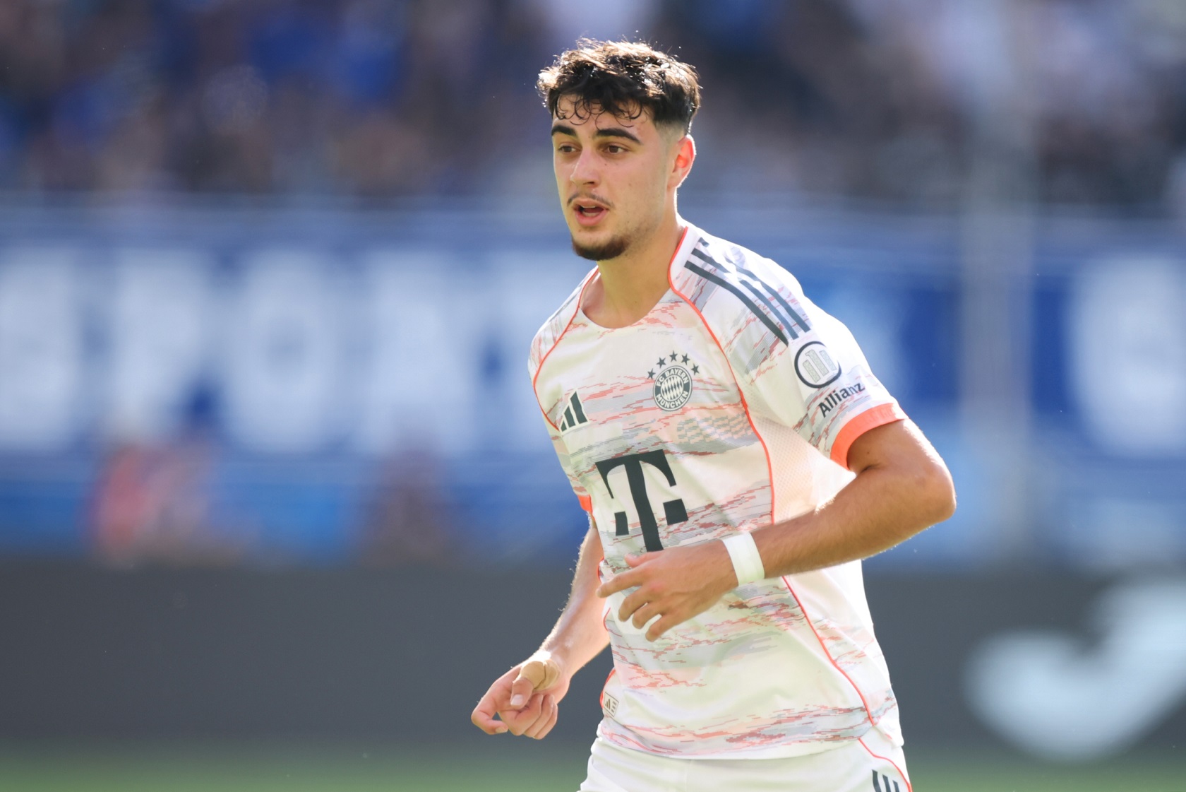 Aleksandar Pavlovic of Bayern Munich