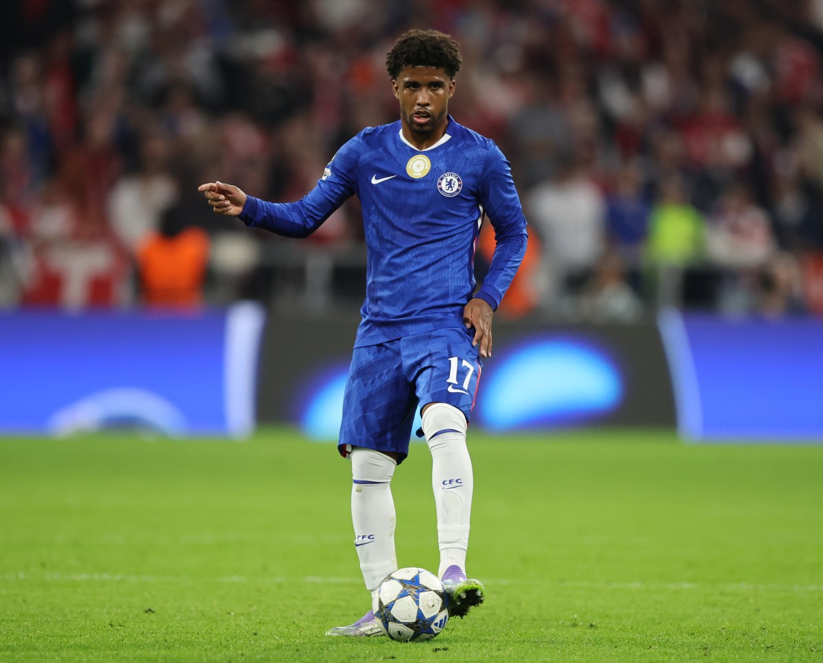Andrey Santos in action for Chelsea