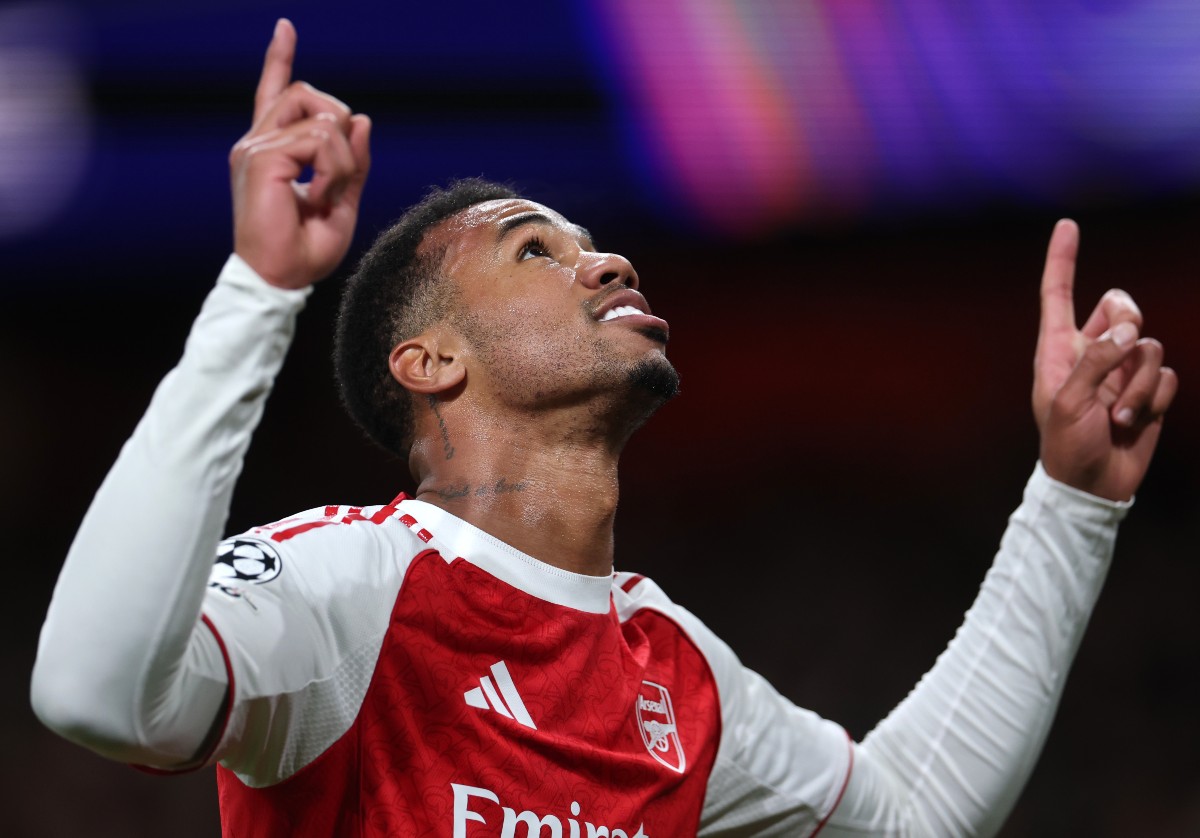 Gabriel Magalhaes celebrates a goal for Arsenal
