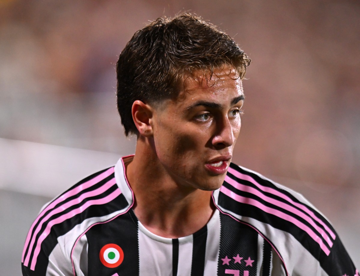 Juventus' Kenan Yildiz in action