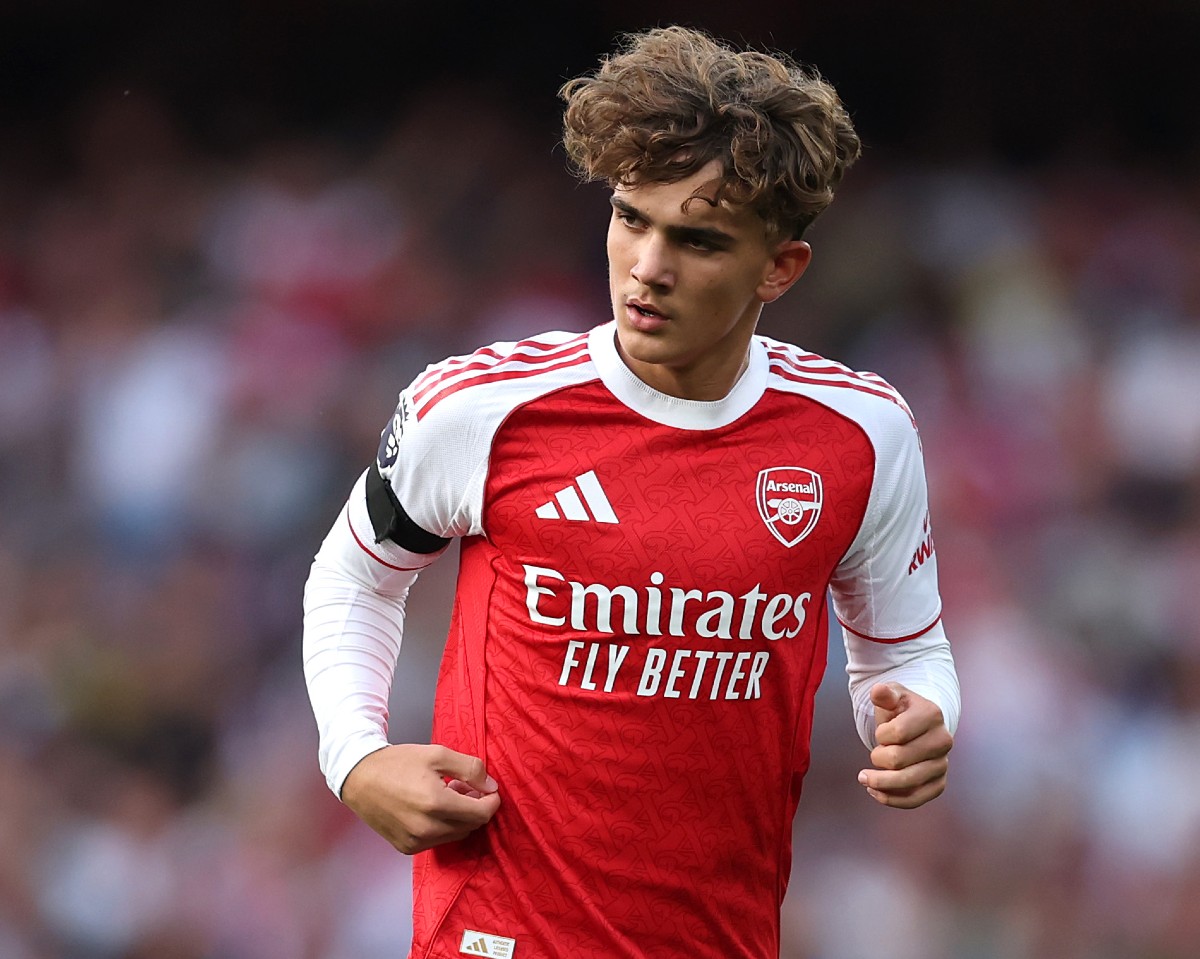 Max Dowman en acción con el Arsenal