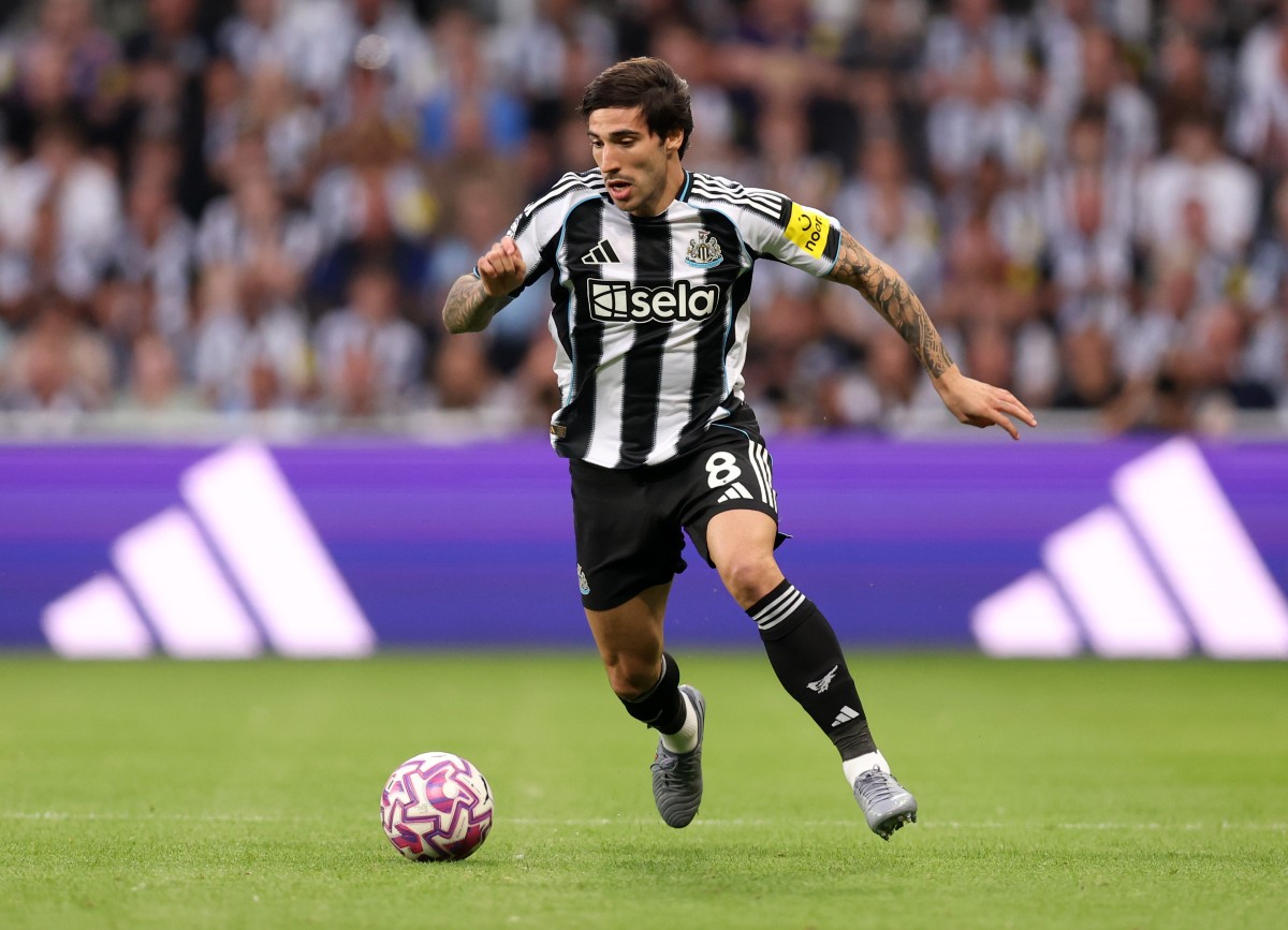 Sandro Tonali in action at Newcastle