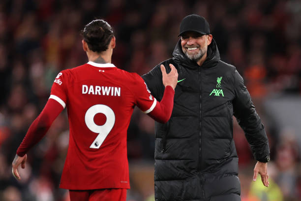 Jurgen Klopp and Darwin Nunez celebrating post game.