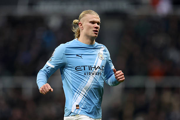 Haaland Surges Ahead in Early Golden Boot Race