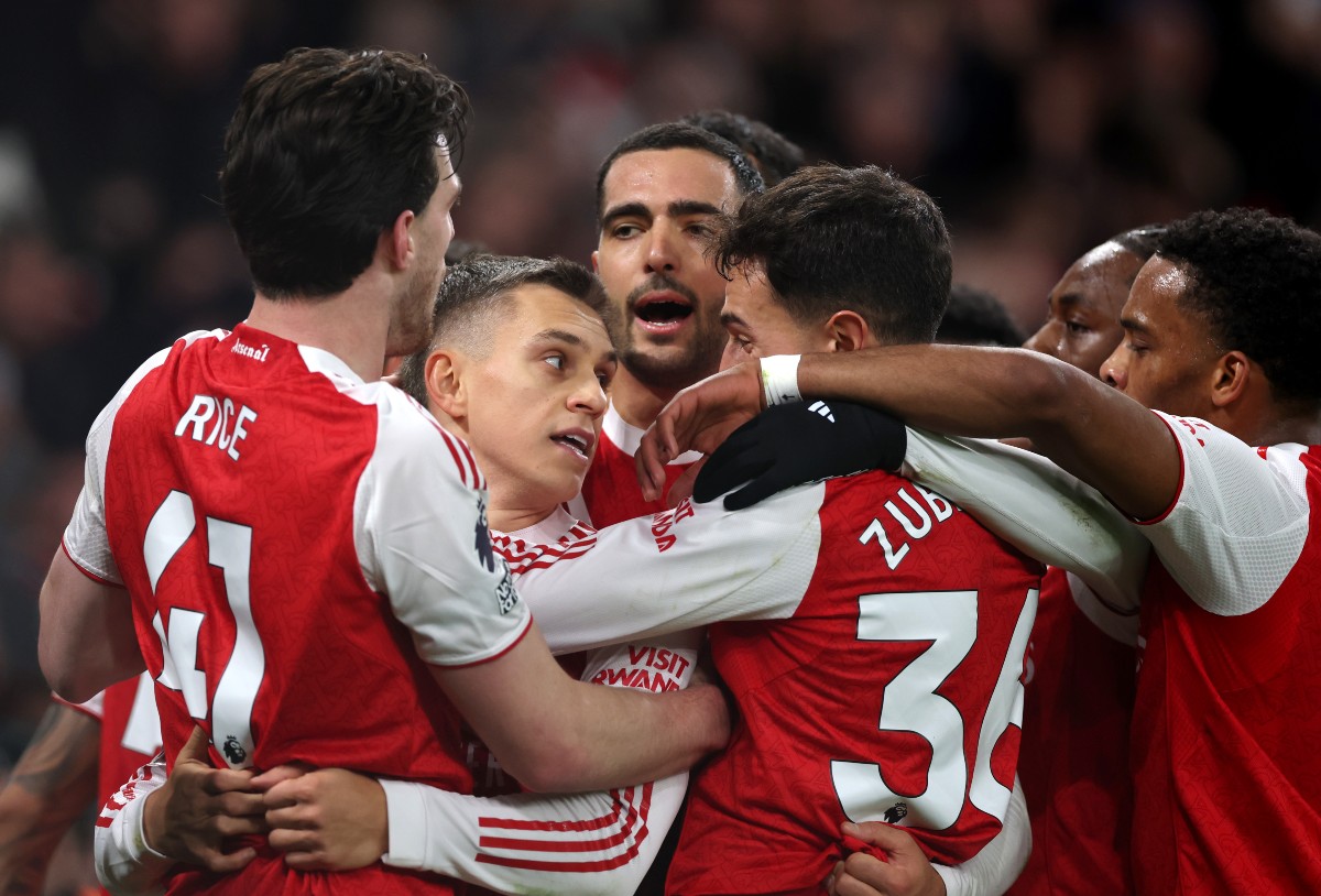 Arsenal players celebrate during the 4-1 win over Tottenham