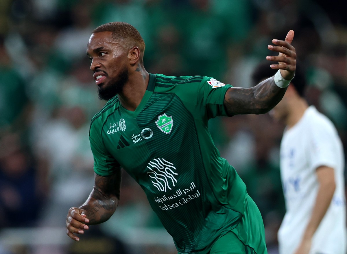 Ivan Toney oslavuje gól pre Al Ahli