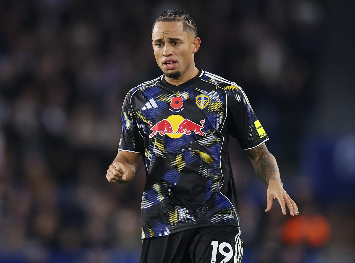 Noah Okafor in action for Leeds