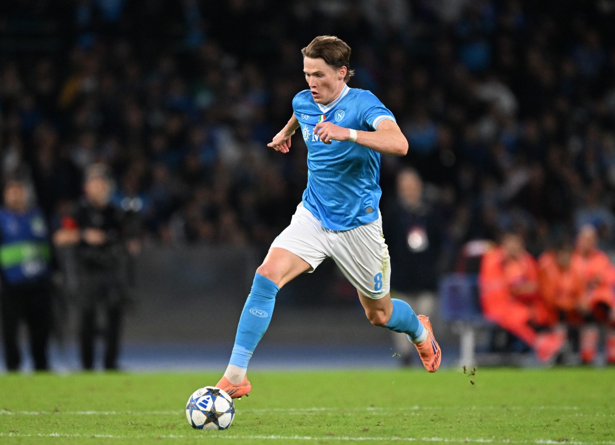 Scott McTominay in action for Napoli