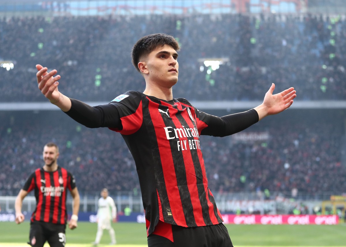 Davide Bartesaghi celebrates a goal for AC Milan