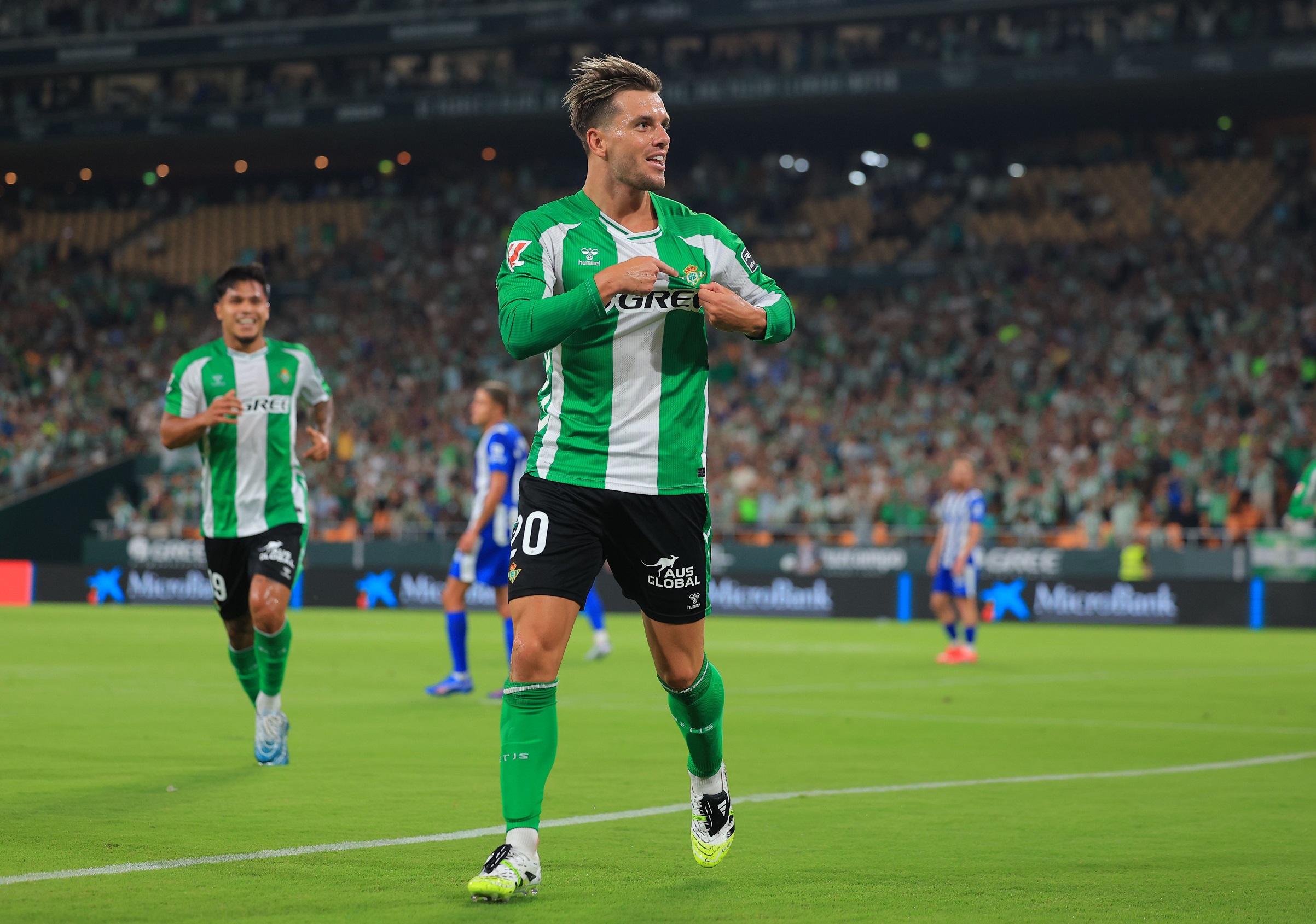 Giovani Lo Celso of Betis celebrates