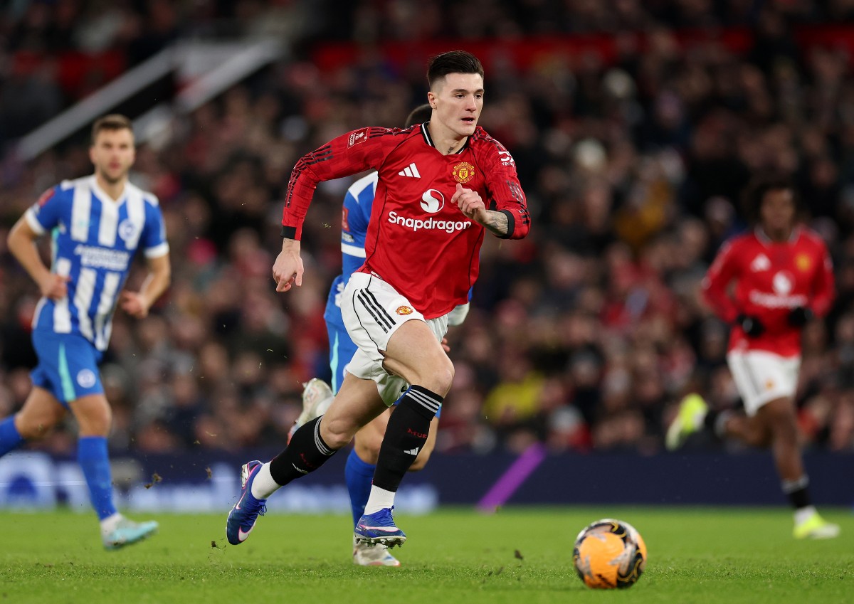 Benjamin Sesko in action for Man Utd vs Brighton