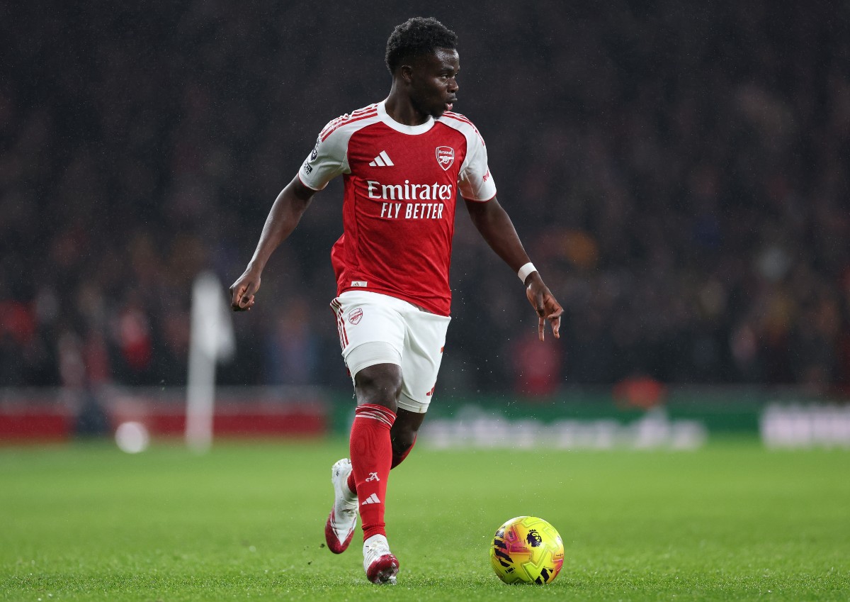 Bukayo Saka in action for Arsenal against Liverpool