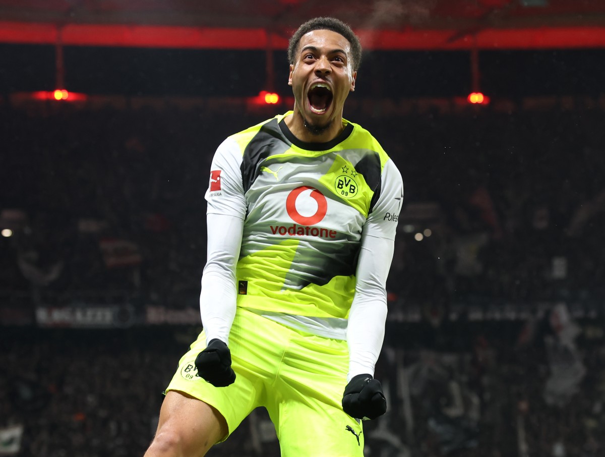 Felix Nmecha celebrates a goal for Borussia Dortmund