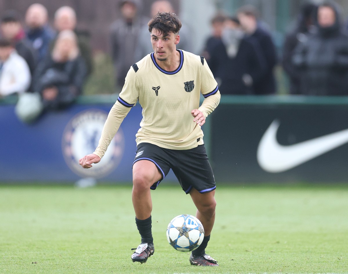 Guille Fernandez in action for Barcelona