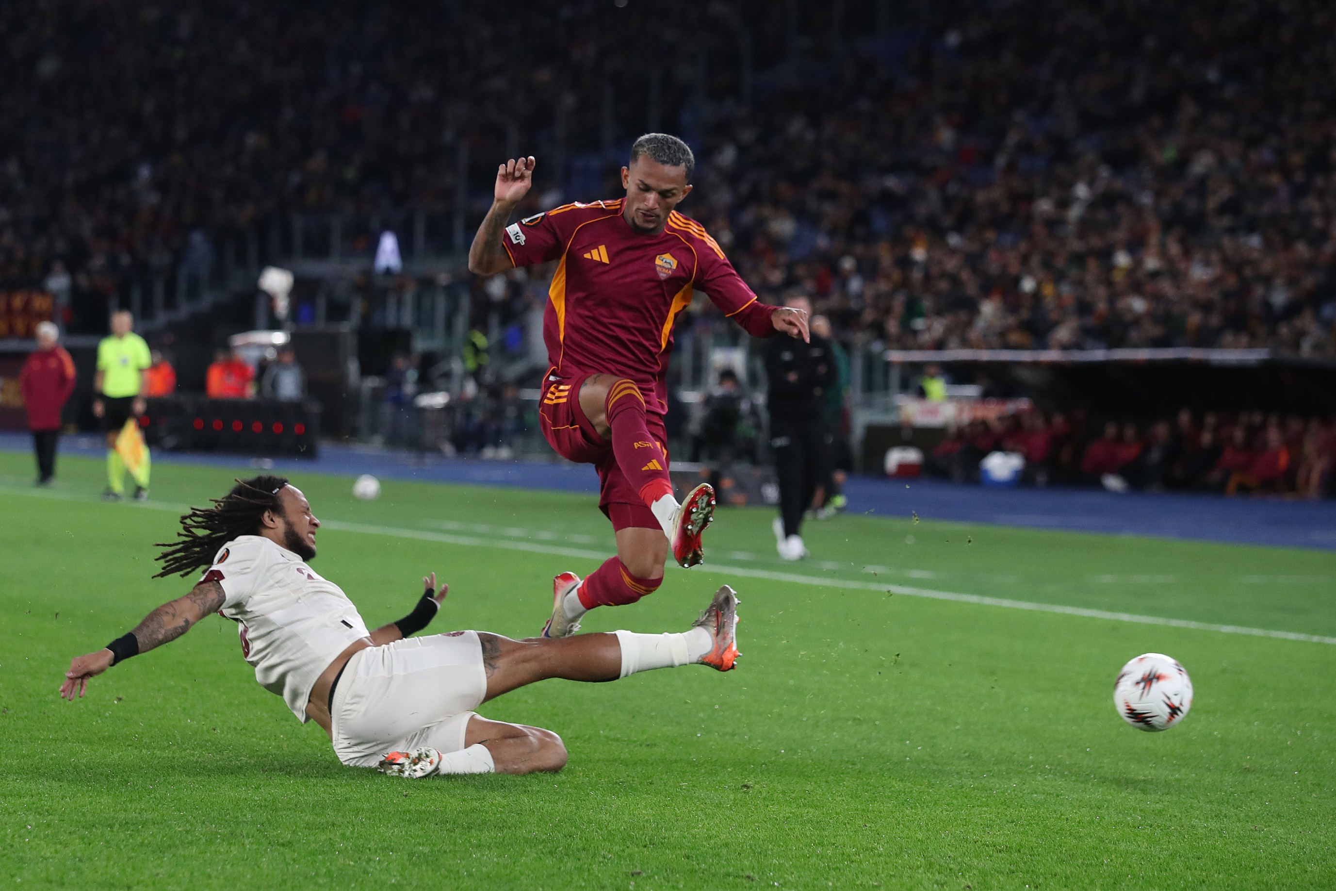  Wesley Franca of AS Roma competes for the ball