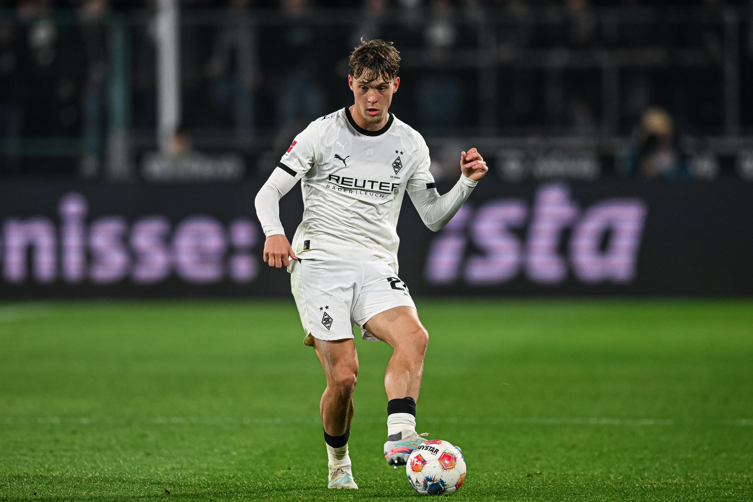 Luca Netz of Moenchengladbach