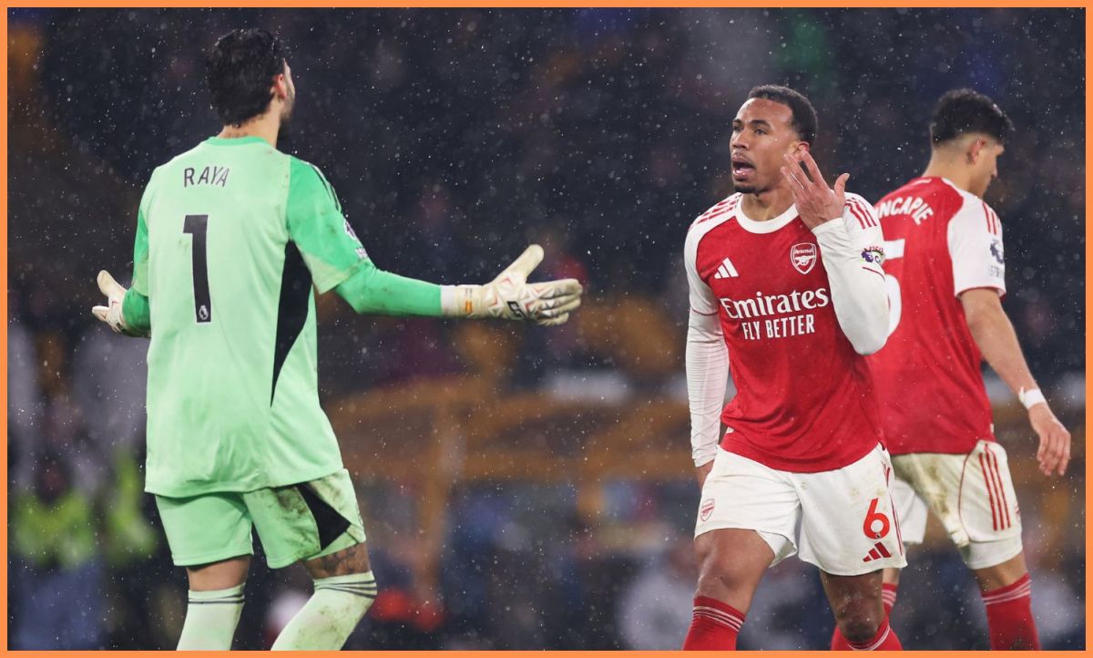 David Raya Gabriel Arsenal's David Raya singled out for criticism vs Wolves