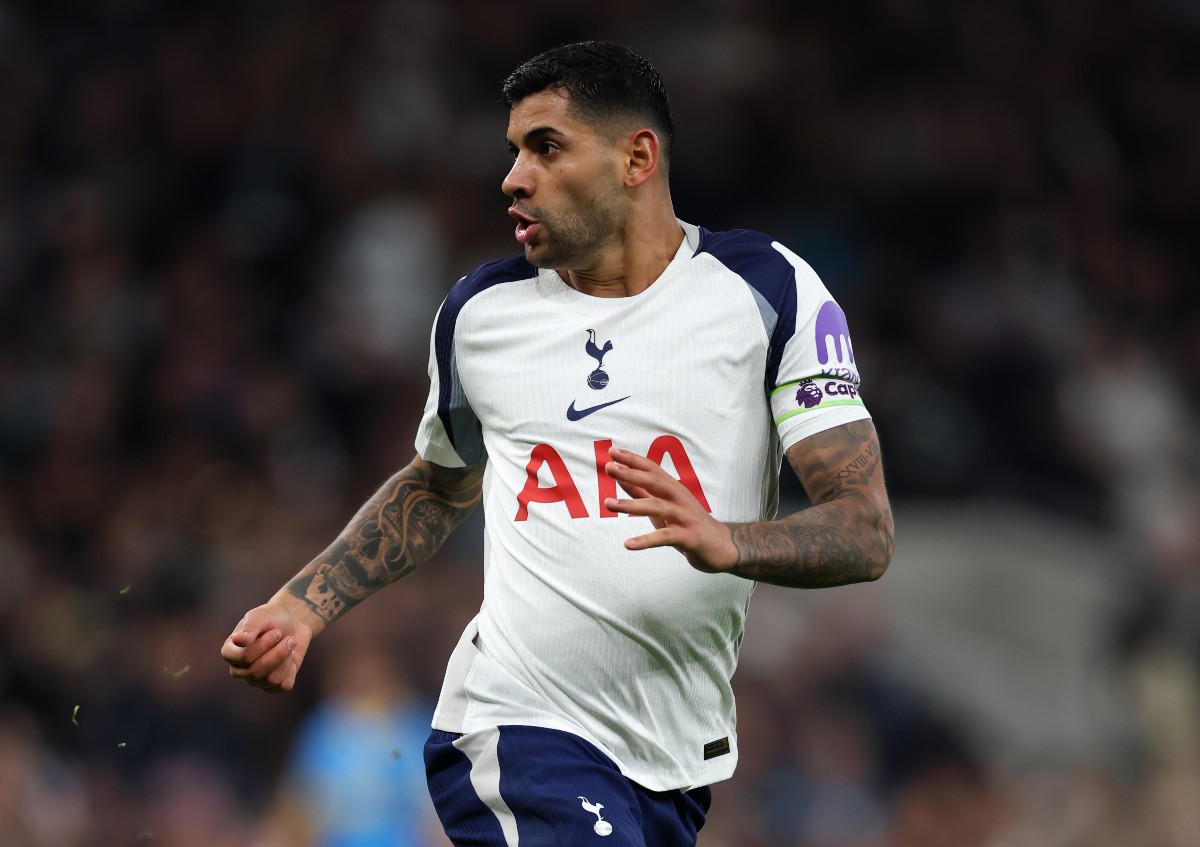Cristian Romero in action for Tottenham