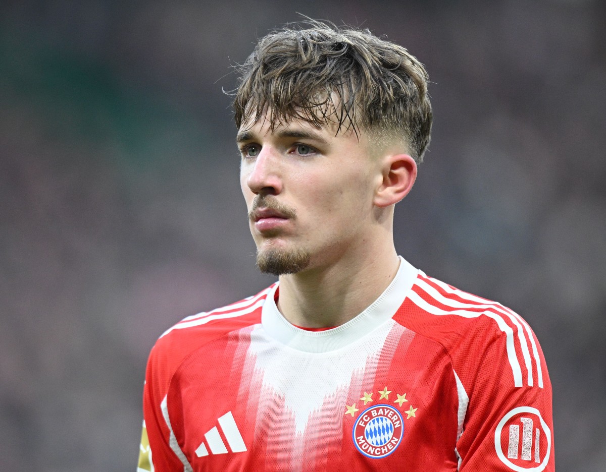 Lennart Karl en acción con el Bayern de Múnich