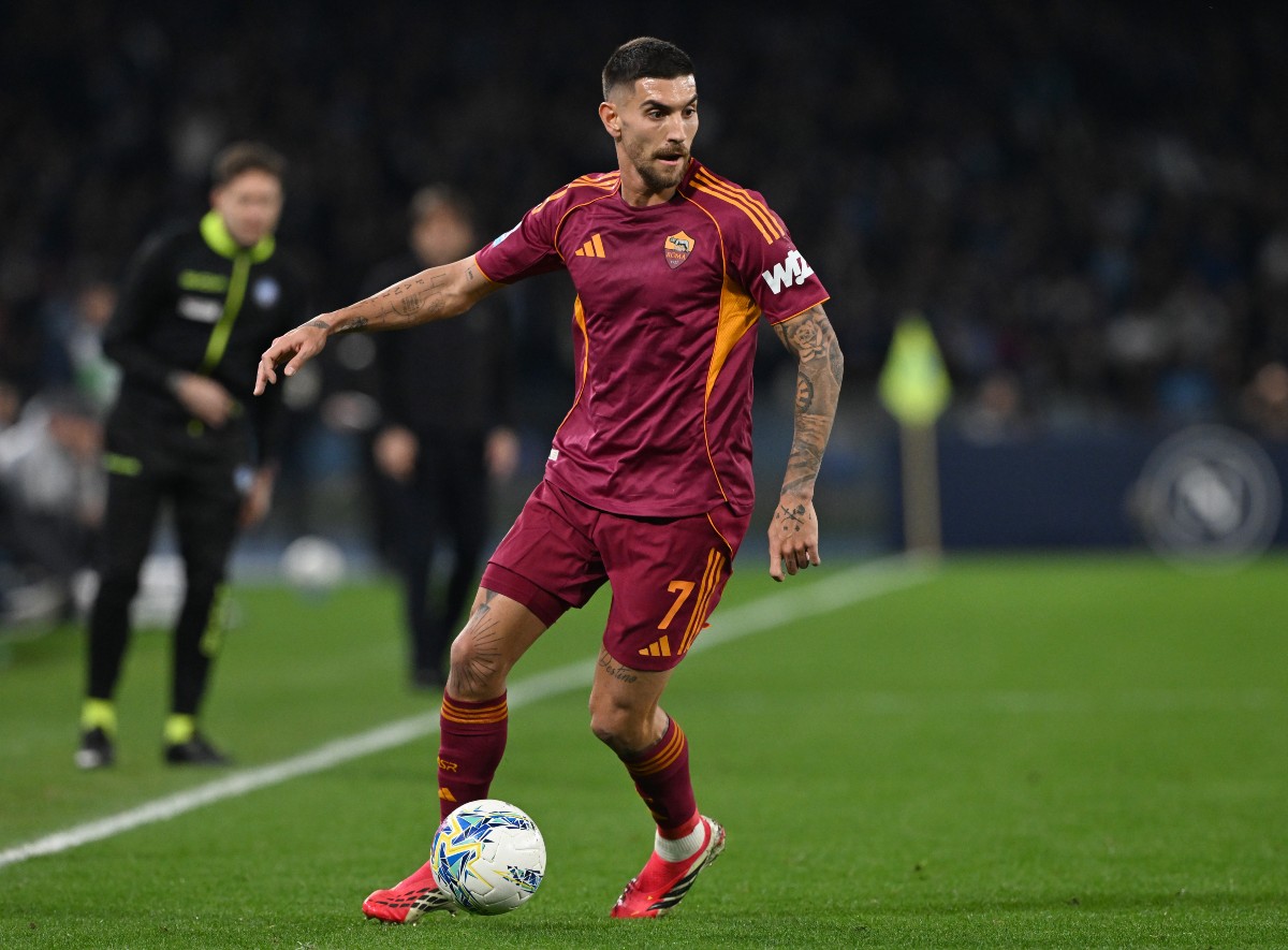 Lorenzo Pellegrini in action for Roma