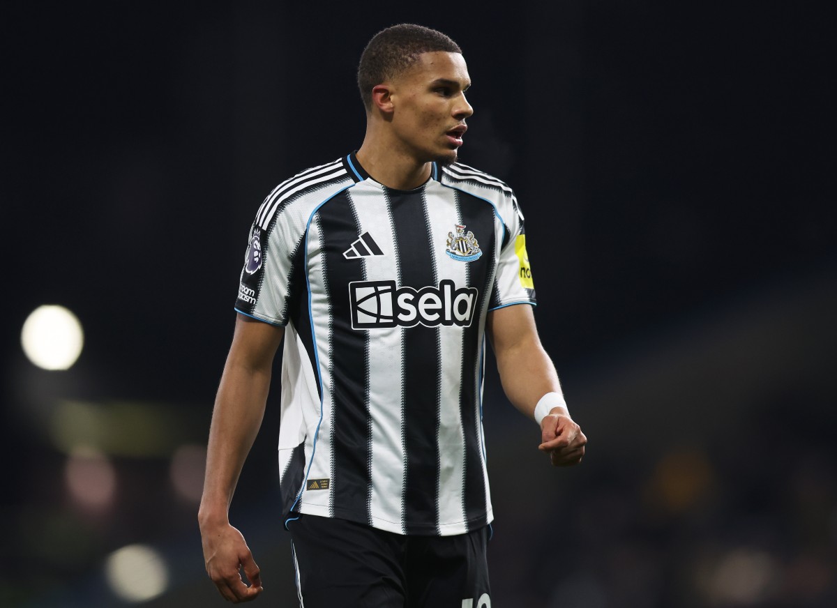 Malick Thiaw in action for Newcastle United