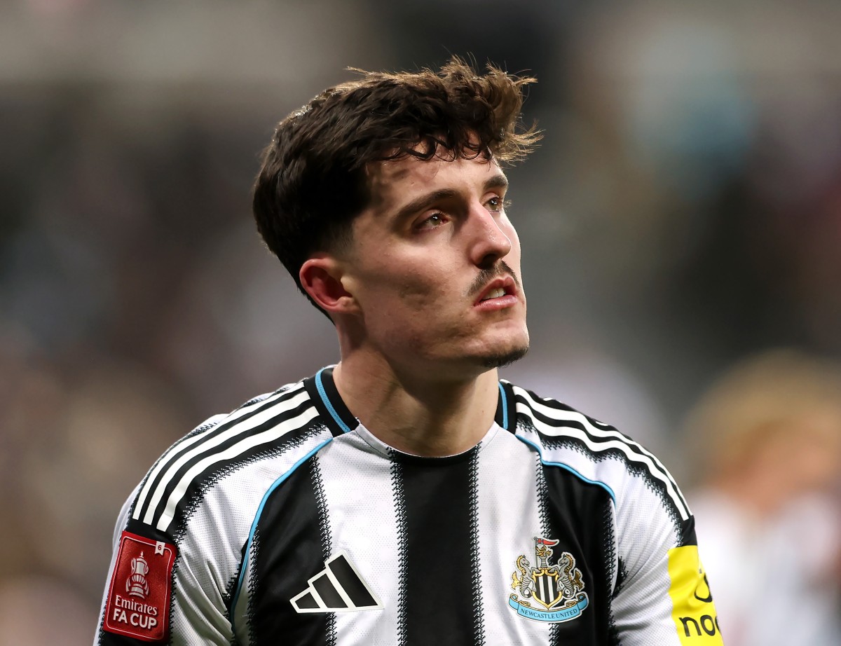 Tino Livramento of Newcastle United looks on