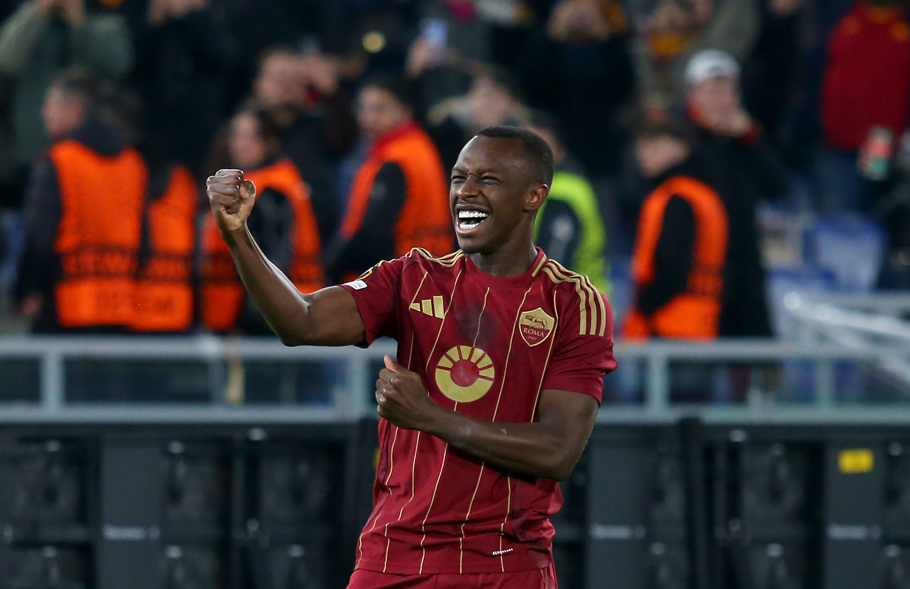 Saud Abdulhamid of AS Roma celebrates scoring 