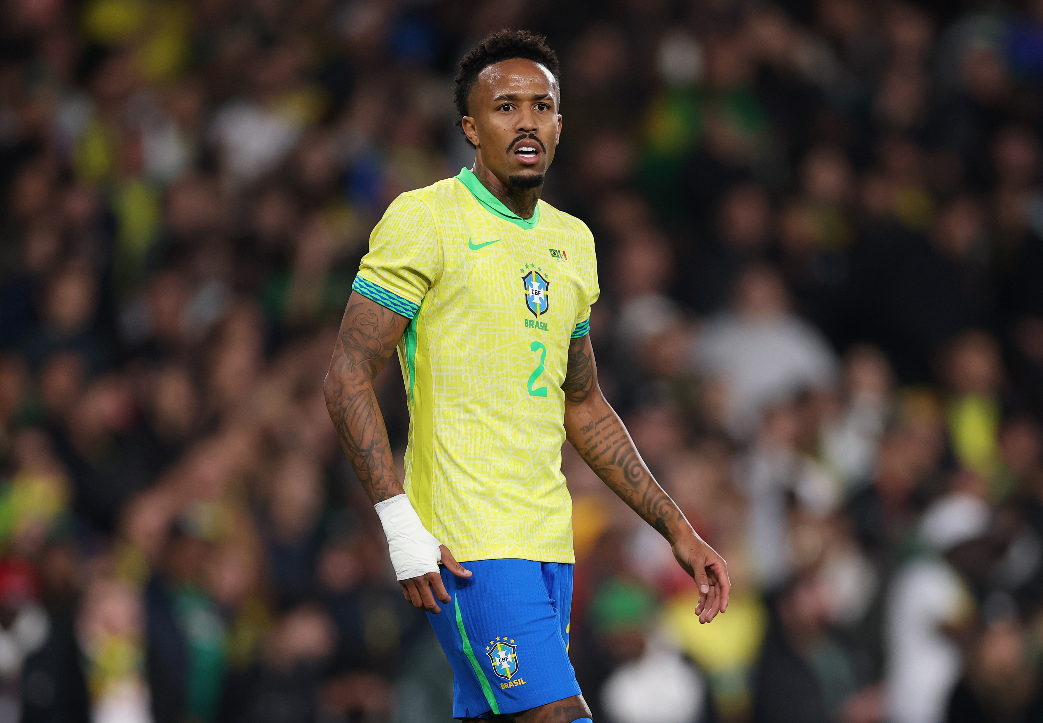 Eder Militão do Brasil reage durante o amistoso internacional entre Brasil e Senegal