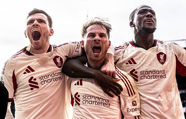 Liverpool's Alexis Mac Allister celebrates scoring his side's first goal during the Premier League match between Nottingham Forest and Liverpool at City Ground