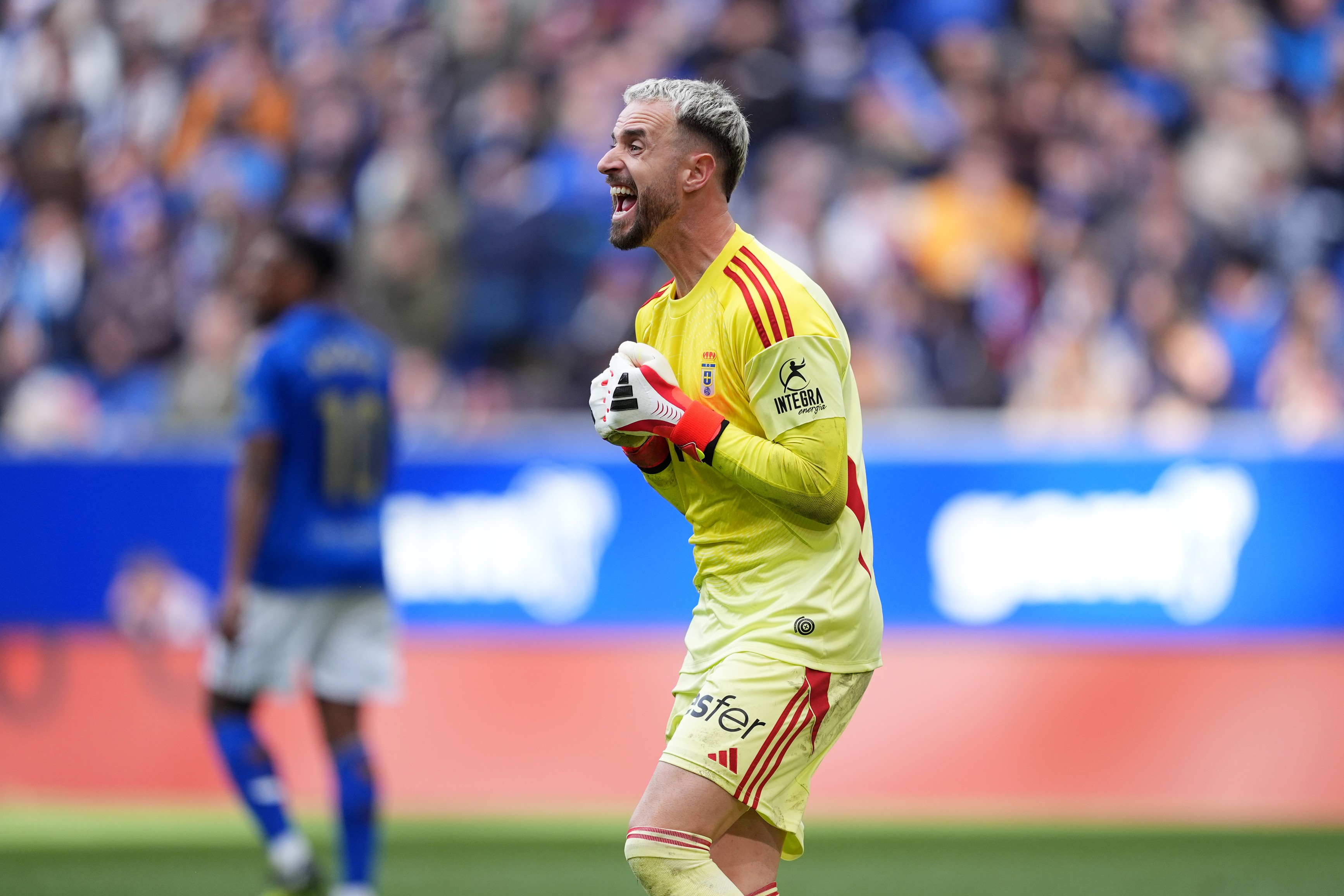 Aaron Escandell of Real Oviedo reacts during the LaLiga EA Sports match