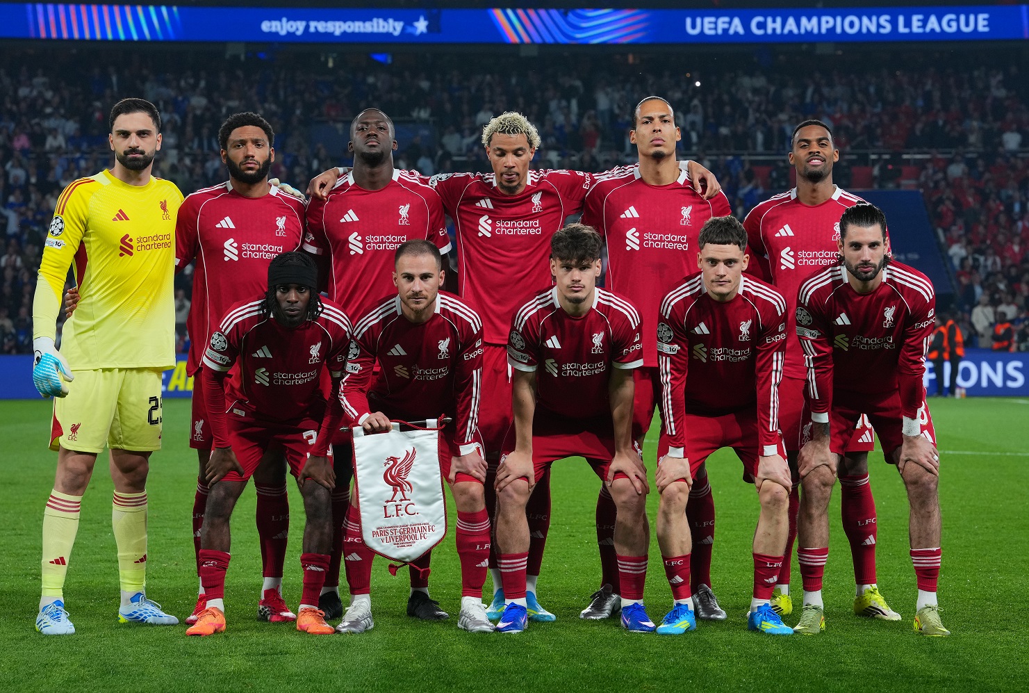Players of Liverpool pose for a team photograph prior to the UEFA Champions League 2025/26 Quarter-Final First Leg match between Paris Saint-Germain FC