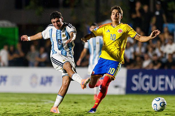 Samuel Martinez in action for Colombia 