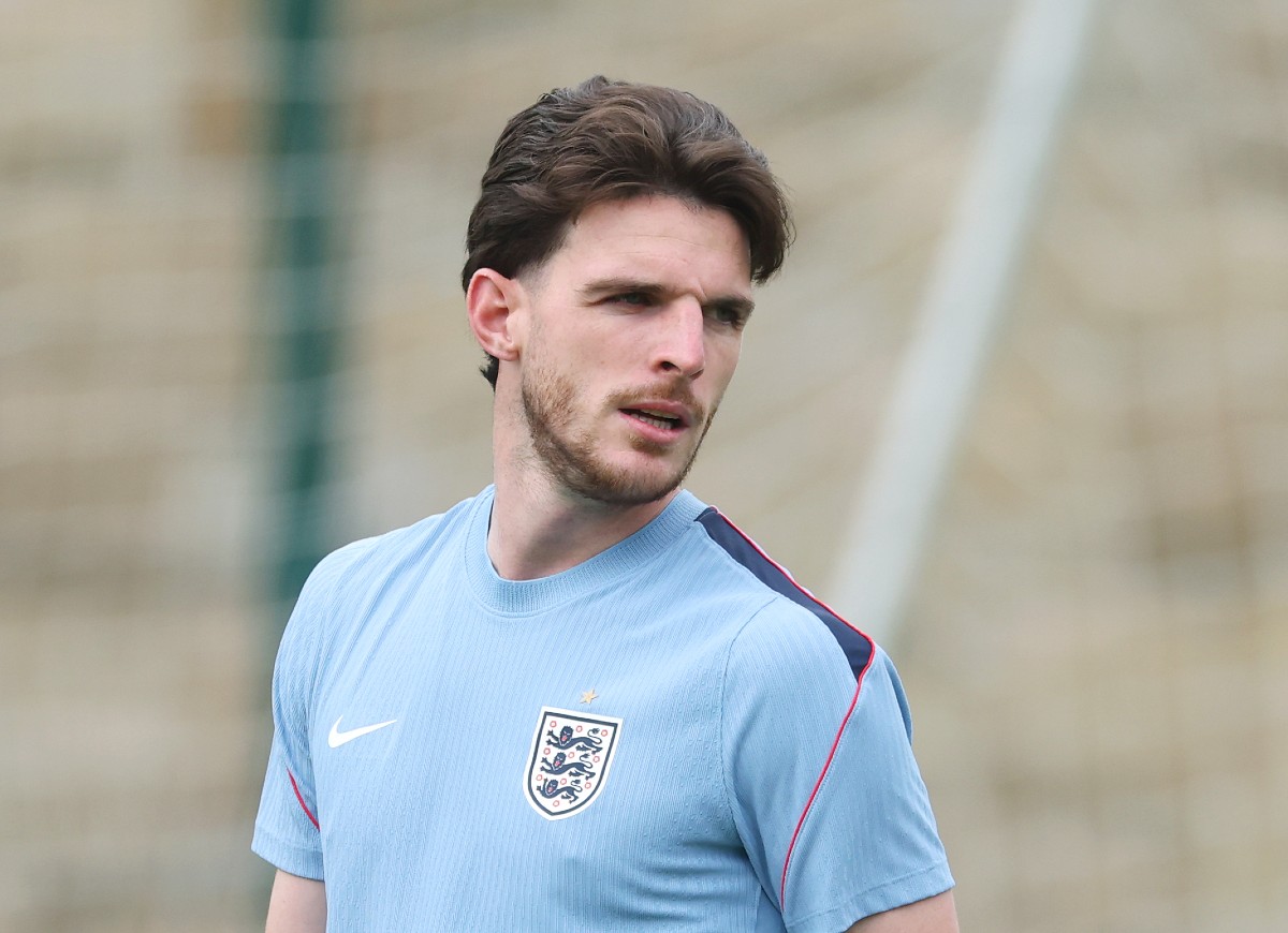 Watch: Declan Rice fires England into the lead with stunning long-range strike
