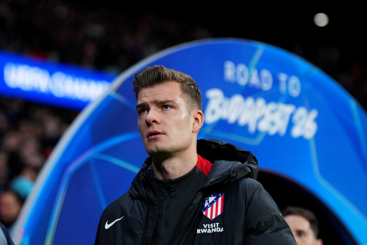 Sources: Manchester United considering £30m transfer opportunity as approach made