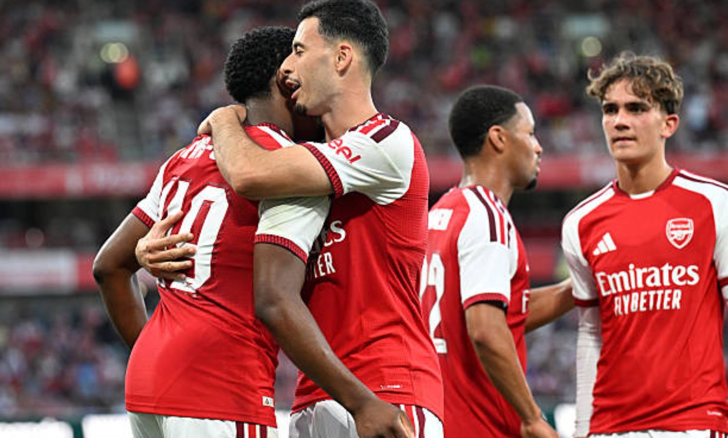 Sky Sports man confirms European heavyweights have submitted a official bid for Arsenal star
