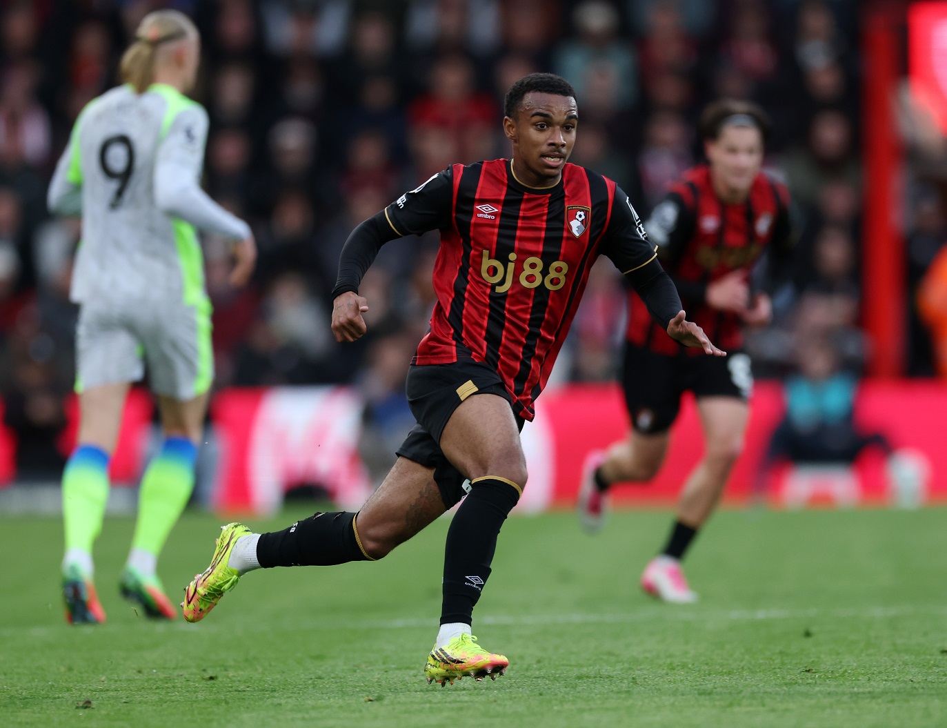 bournemouth-v-manchester-city-premier-league-1 Report: Man United & Liverpool both make enquiry for French attacker