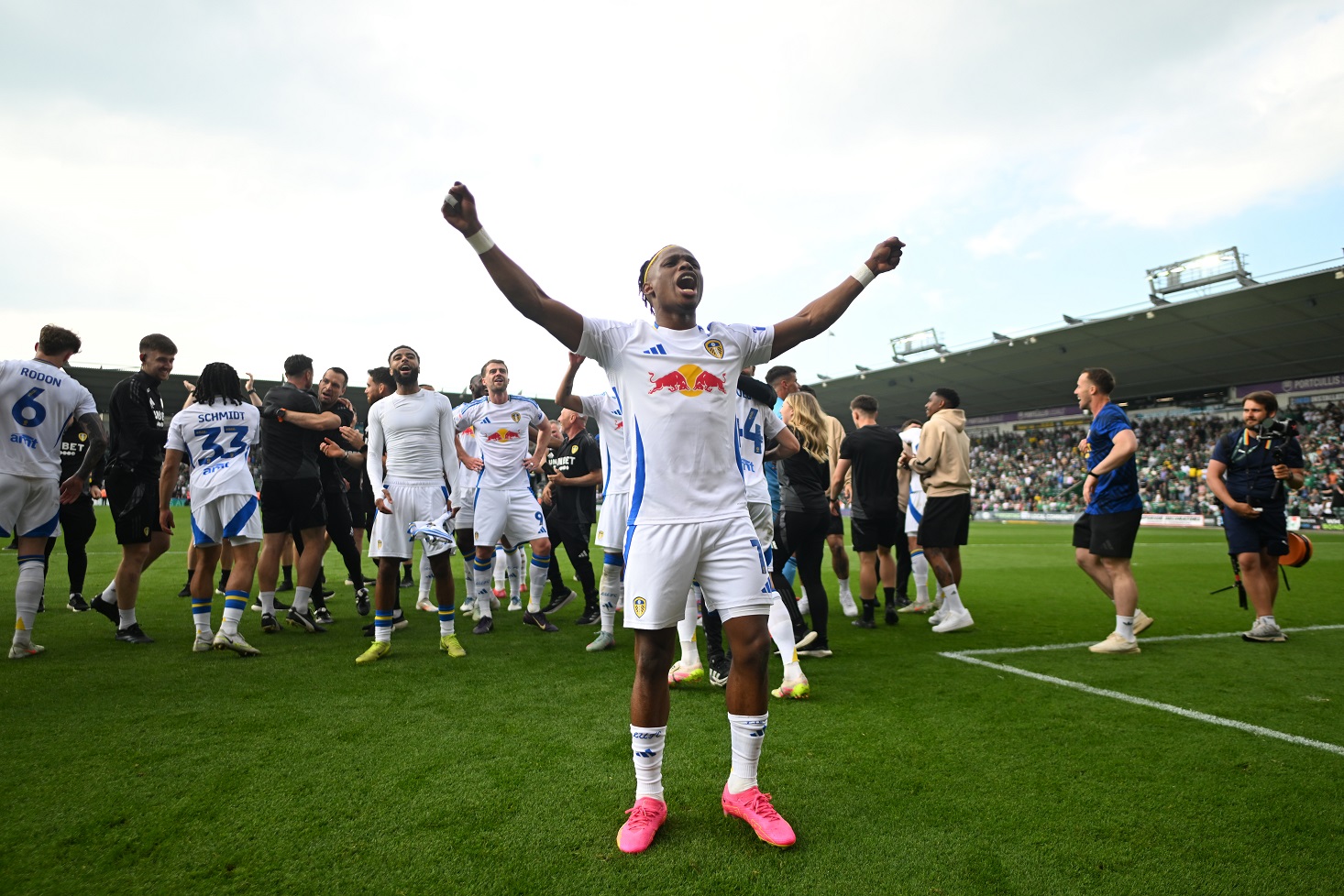 plymouth-argyle-fc-v-leeds-united-fc-sky-bet-championship Leeds United accept three offers for their player but he ready to snub them