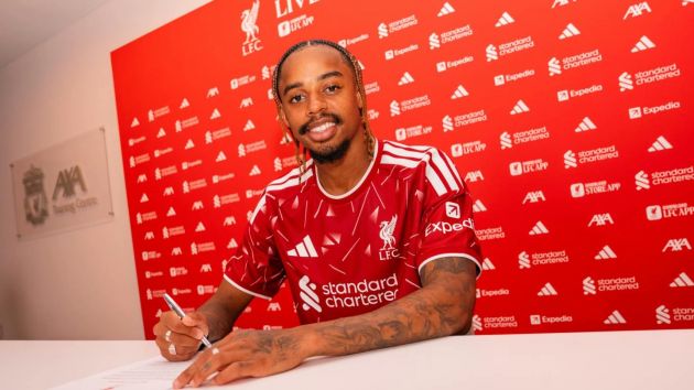Bradley Barcola signs for Liverpool.