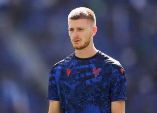Adam Wharton warming up for Crystal Palace