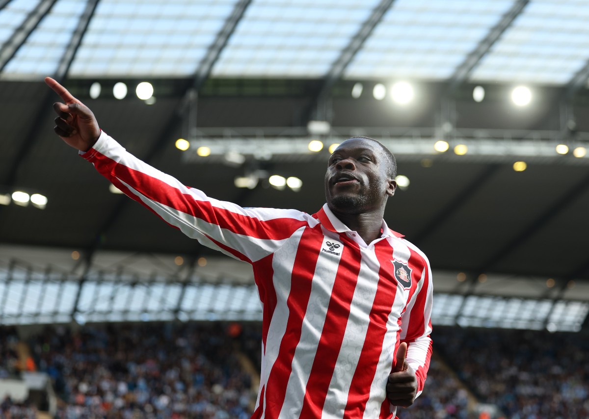 Brian Brophy comemora gol do Sunderland contra o Manchester City