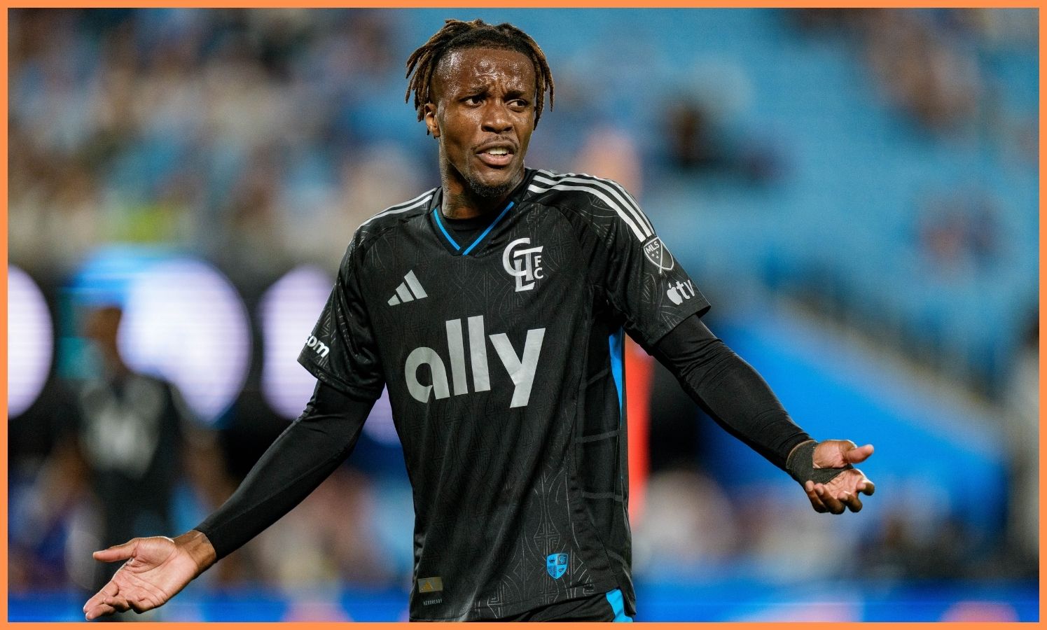 Wilfried Zaha offered surprise move as former Man United winger eyes European return