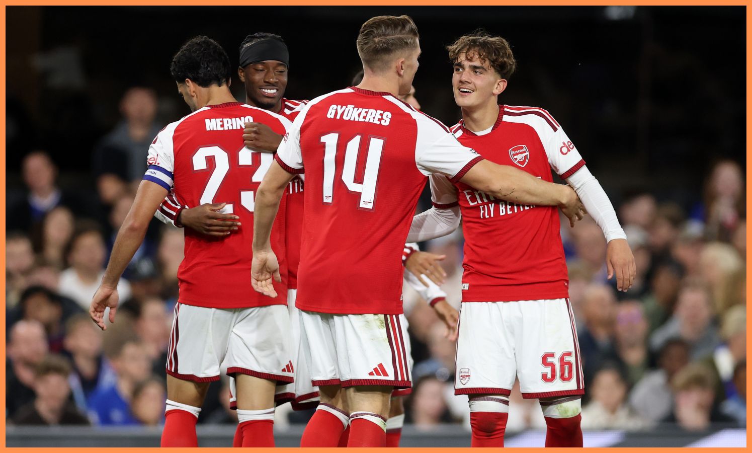 Max Dowman comemora com seus companheiros do Arsenal
