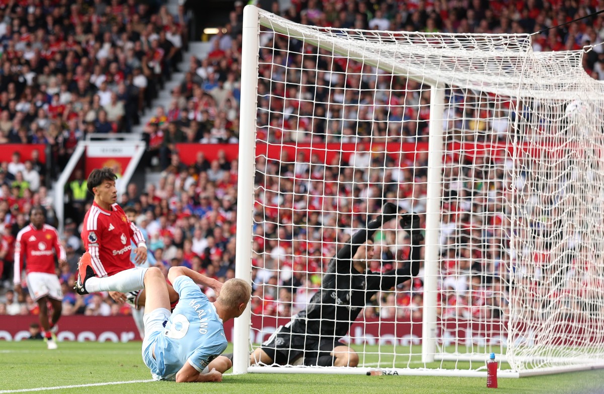 Erling Holland marcou para City x United